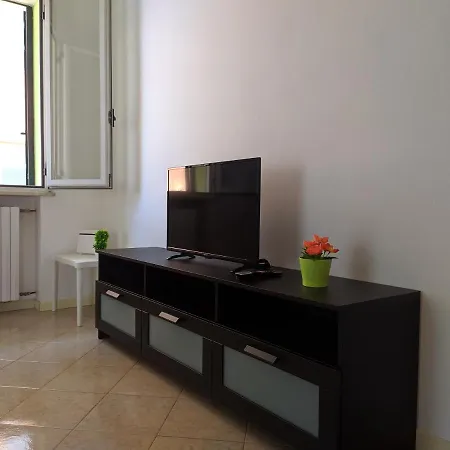 Vakantiehuis Residenza Silvestro A 2 Minuti Dalla Fiera E Dal Mare! *