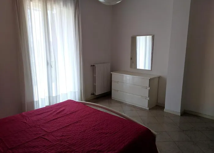 Residenza Silvestro A 2 Minuti Dalla Fiera E Dal Mare! 펜션 *